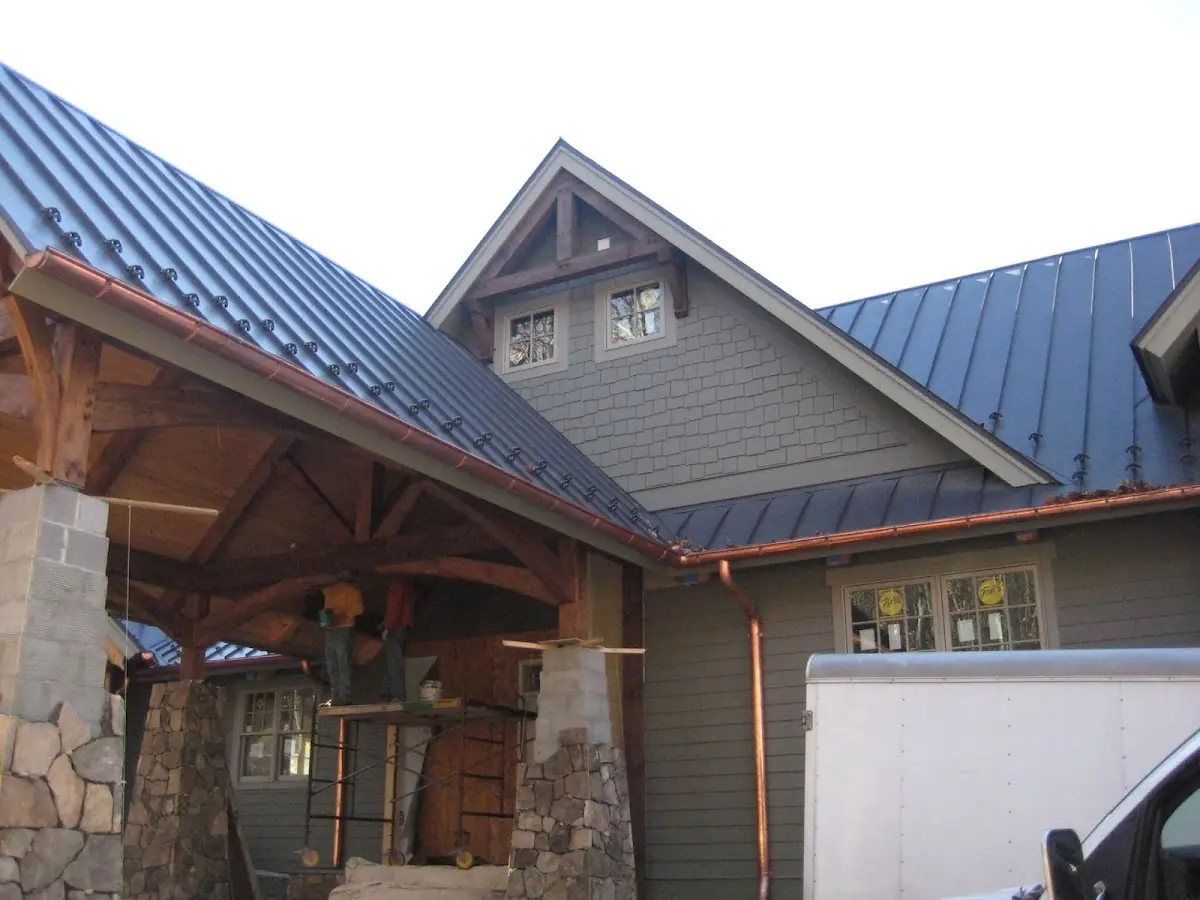 Craftsman Roofing team delivering quality roofing work in Eloy